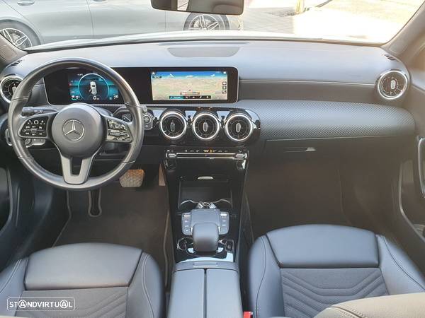 Mercedes-Benz A 180 d Style Plus Aut. - 25