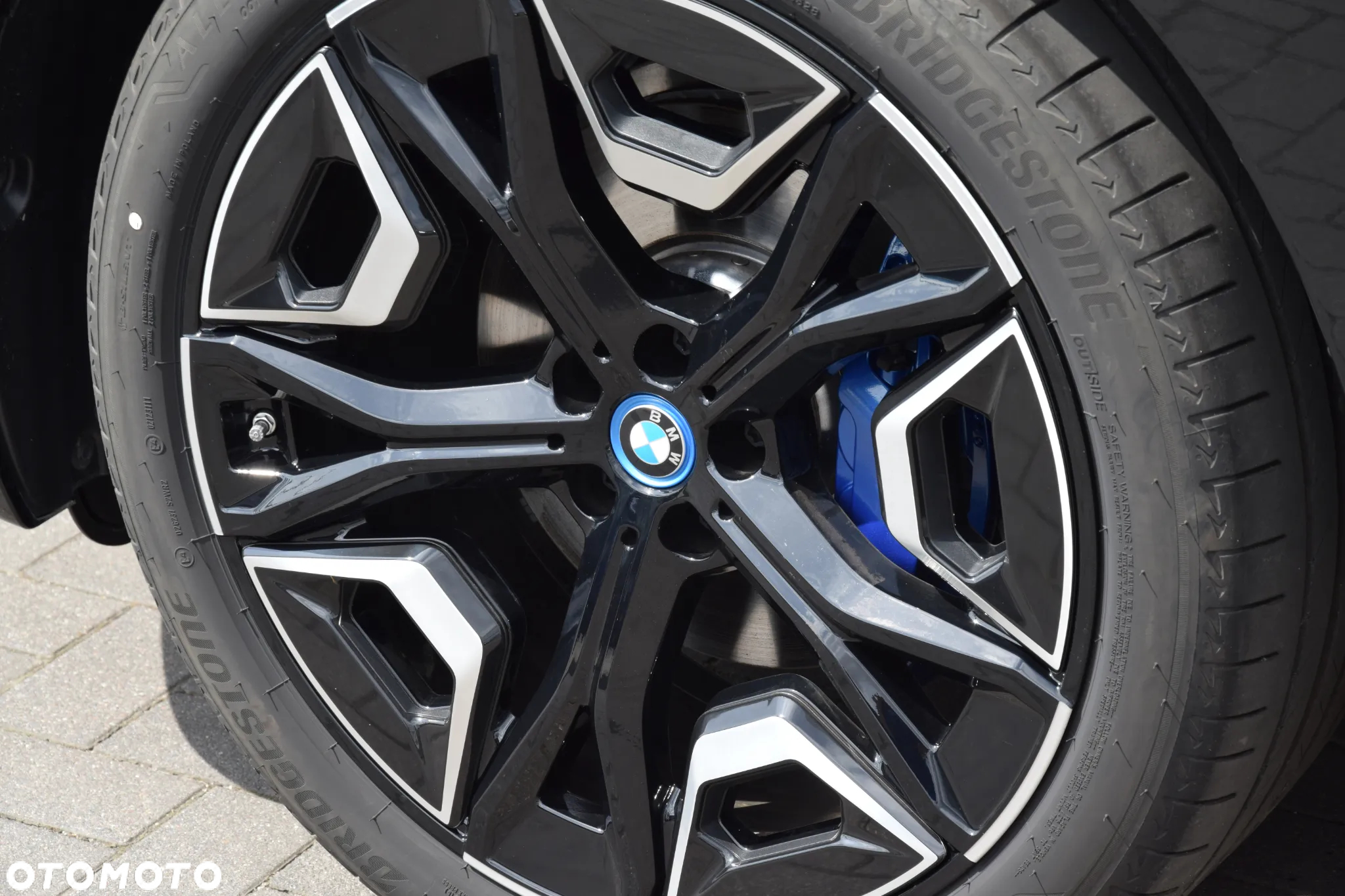 BMW iX xDrive50 - 29