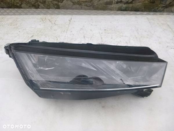 LAMPA PRAWA FULL LED SKODA OCTAVIA IV 4 5E4 19- - 2