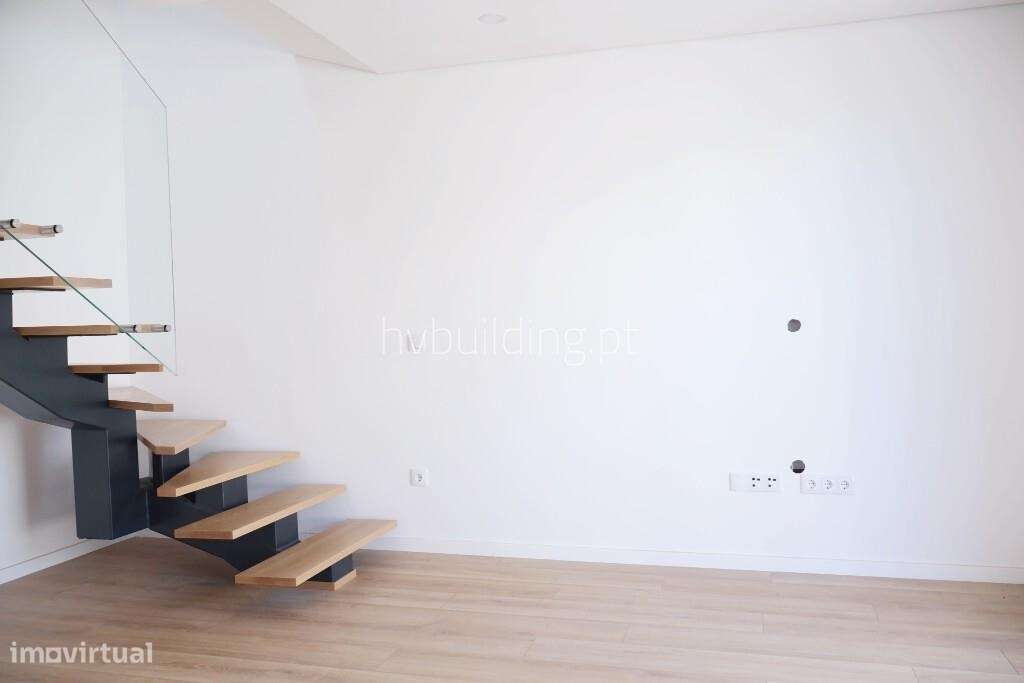 Moradia T2 Geminada localizada num condomínio fechado em Lijó, Barcelo - Grande imagem: 5/16