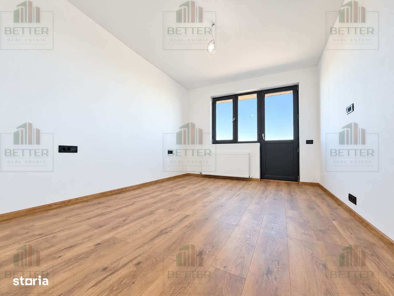 Casă de vanazre P+1E | 4 camere - 2 bai | 422 mp teren-11