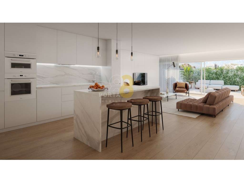 Apartamento T4 com terraço, 3 lugares de estacionamento e arrumos, ...-15