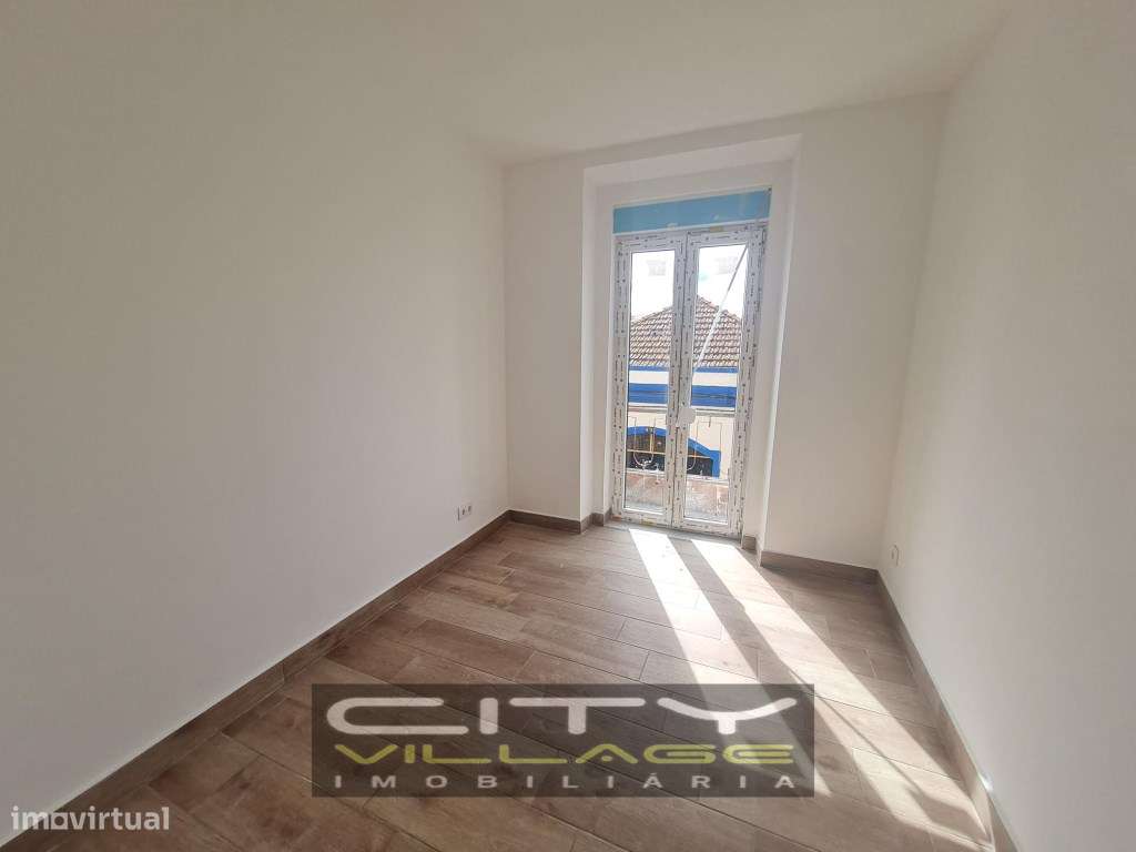 Prédio Centro Montijo-13