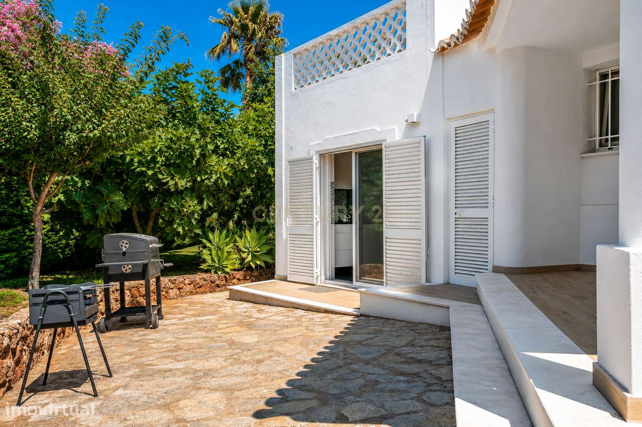Moradia com 4 quartos, independente com piscina em Albufeira-42