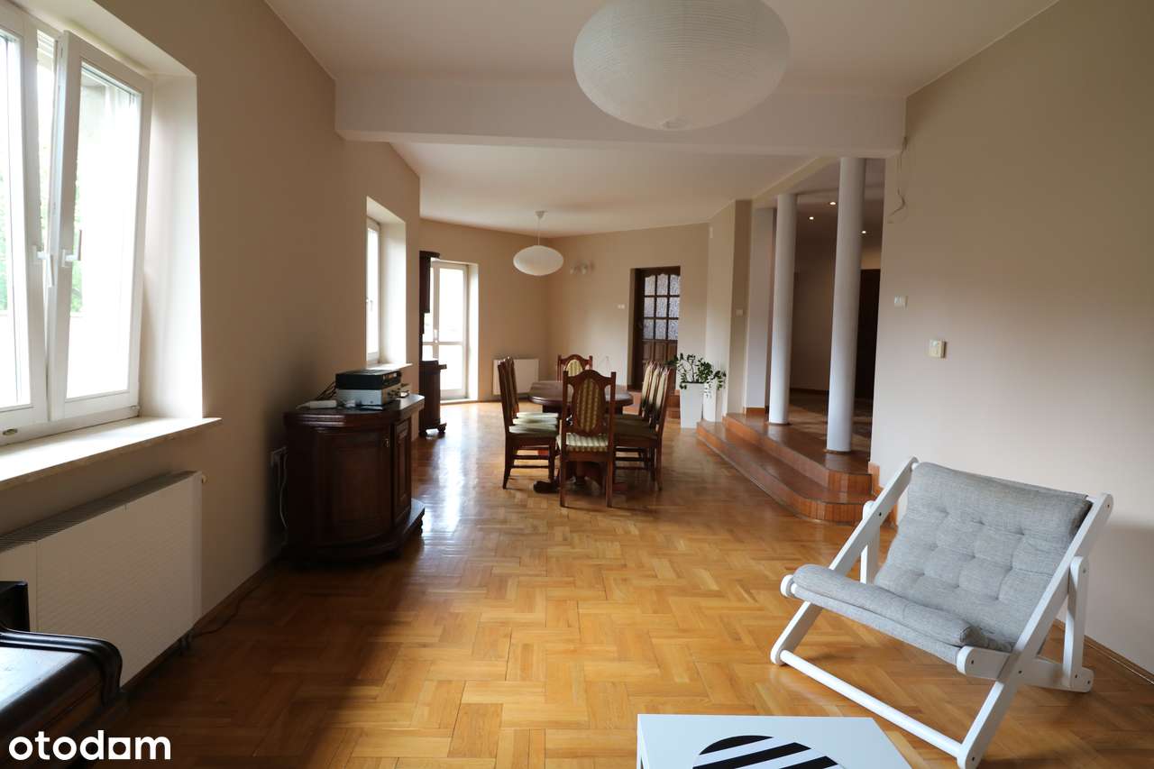 DOM Z DUŻYM POTENCJAŁEM INWESTYCYJNYM | STOKI | 290 m² | DZIAŁKA 530m²-2