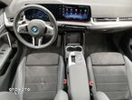 BMW iX1 xDrive30 M Sport - 21