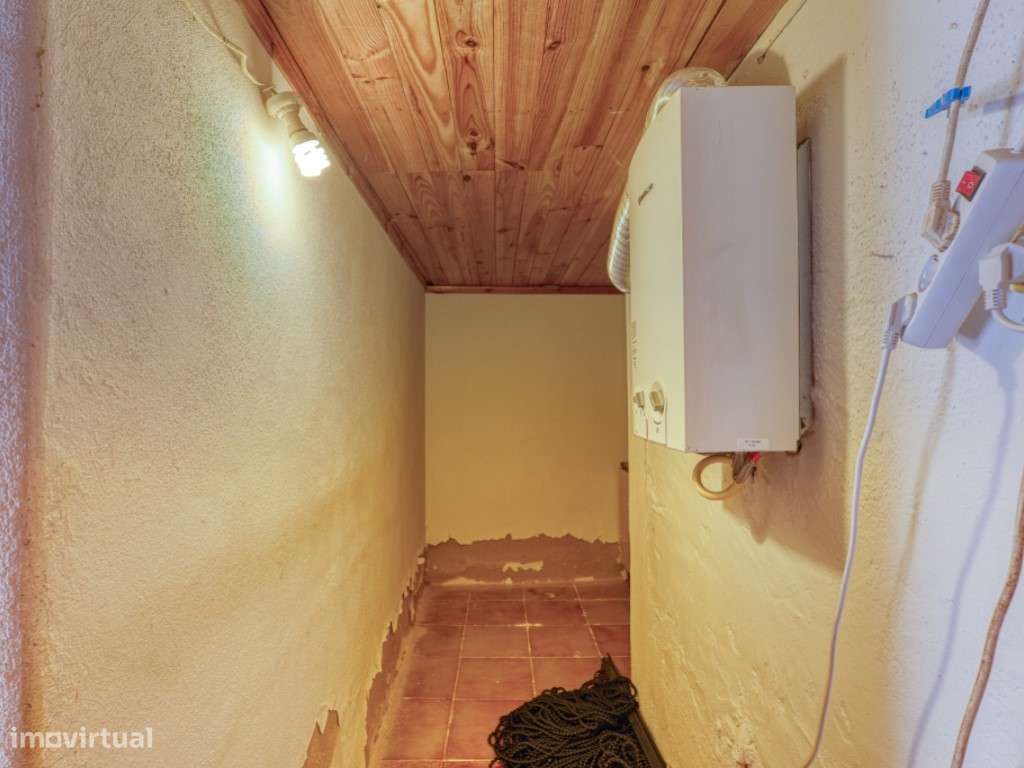 Conjunto de Cinco Imóveis urbanos com Terreno para venda em Caratão...-10