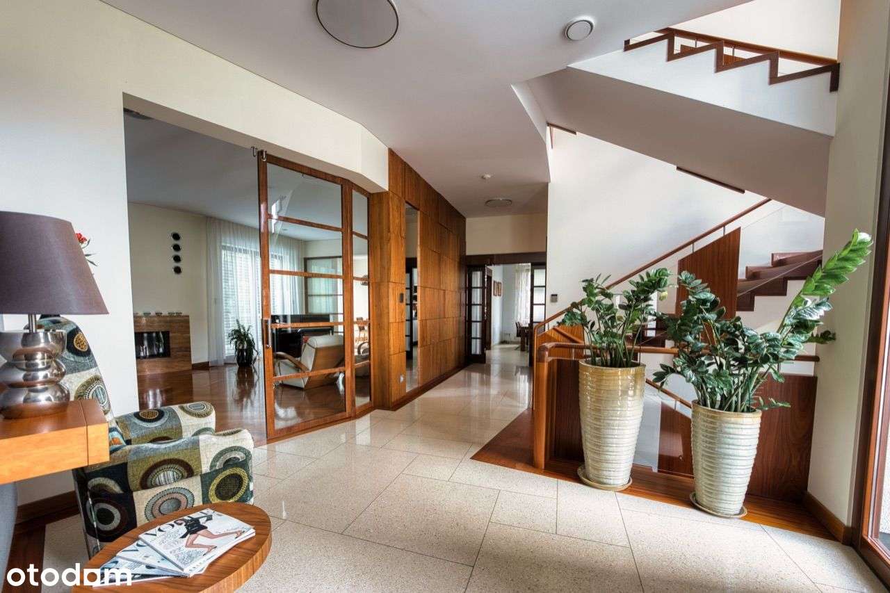 Ekskluzywna willa z basenem i windą w Centrum-5