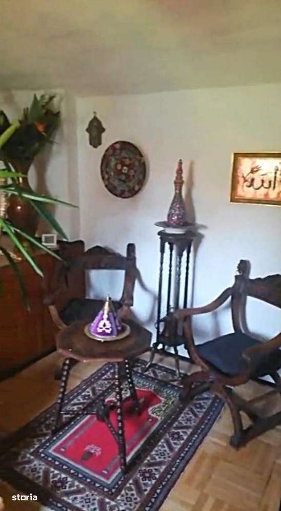 Vanzare casa renovata 2 camere curte intrare separata foisor Cotroceni-17