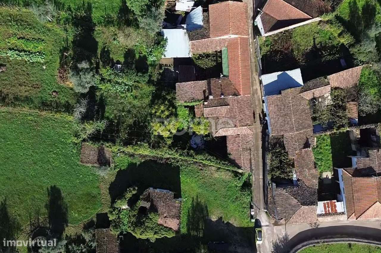 Moradia para Recuperar - Grande imagem: 3/43