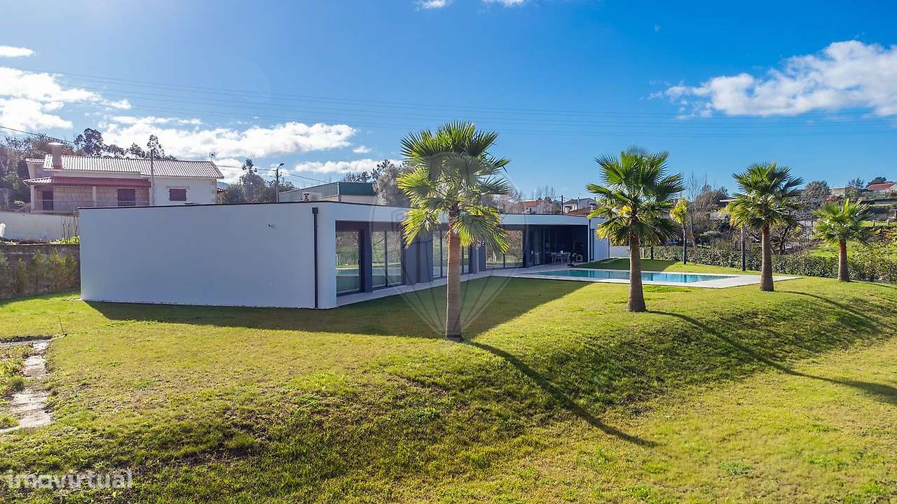 Moradia T4 para venda - Grande imagem: 3/50