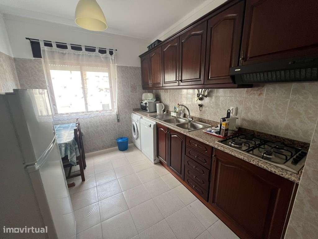 Apartamento T2 primeira linha lateral de mar em Quarteira - Oportun... - Grande imagem: 4/28