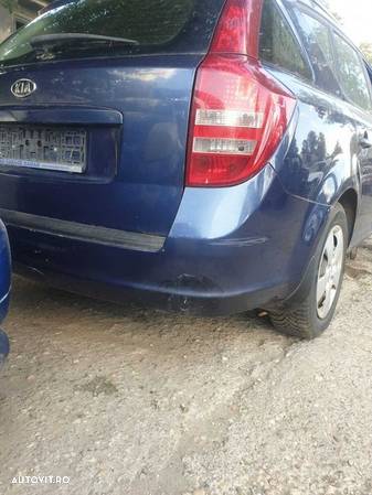 Bara spate Kia Ceed - 3