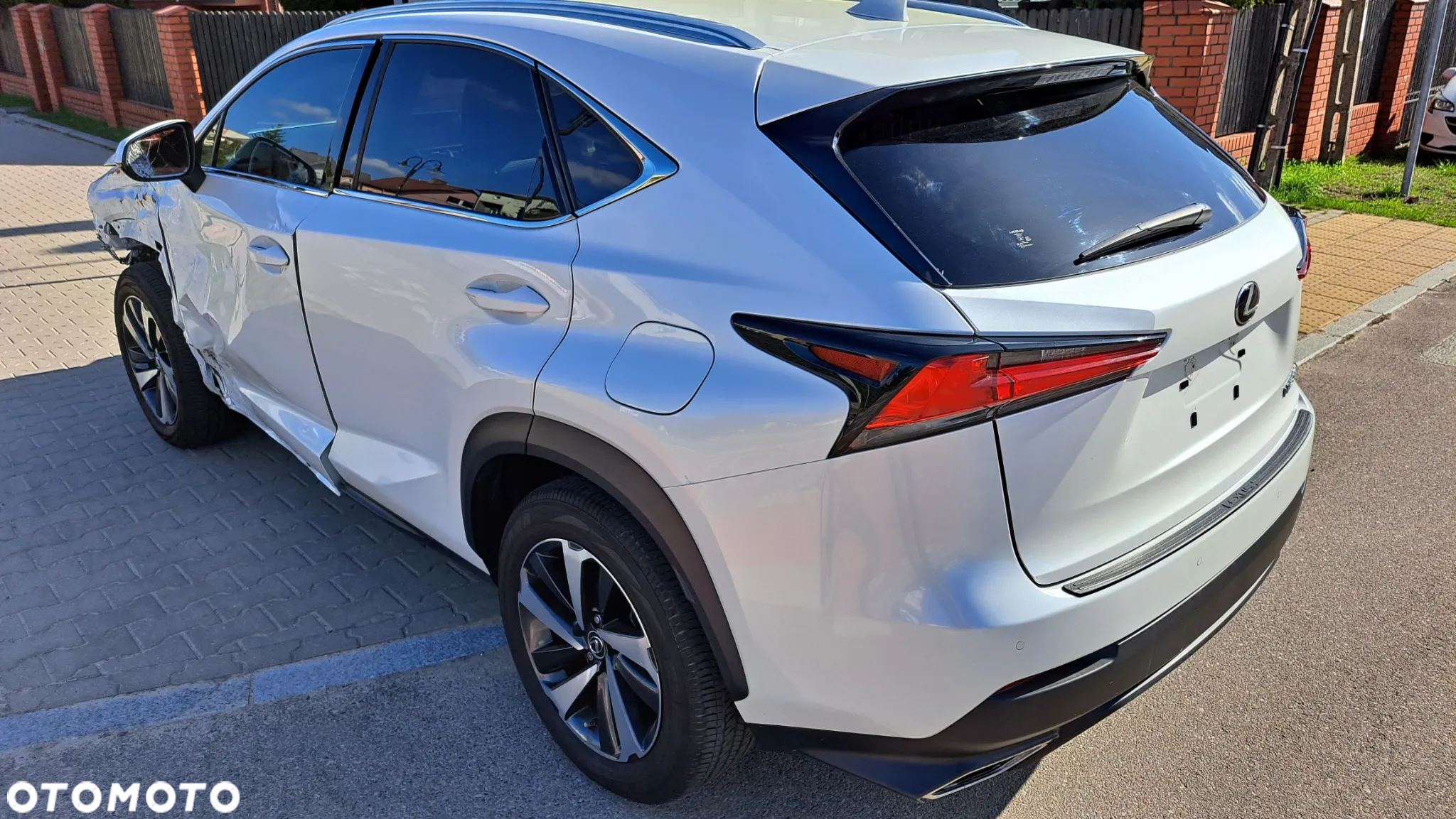 Lexus NX 300 Executive Line - 4