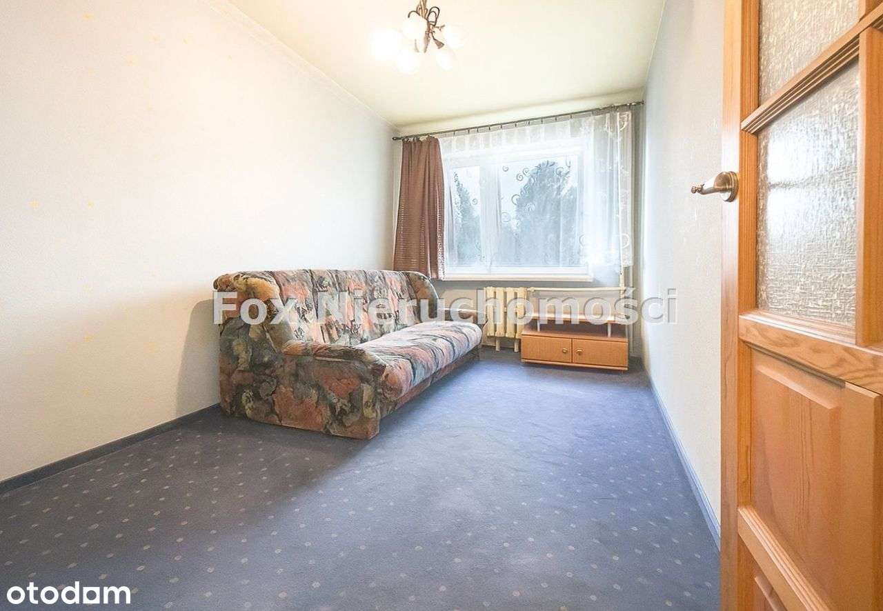 3 pokoje z dużym balkonem -1 piętro niski blok-4