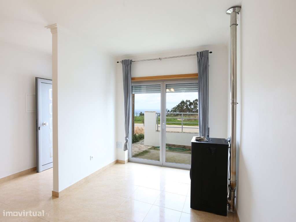 Moradia Geminada T3 com Vistas Deslumbrantes, Localizada na Serra d...-7