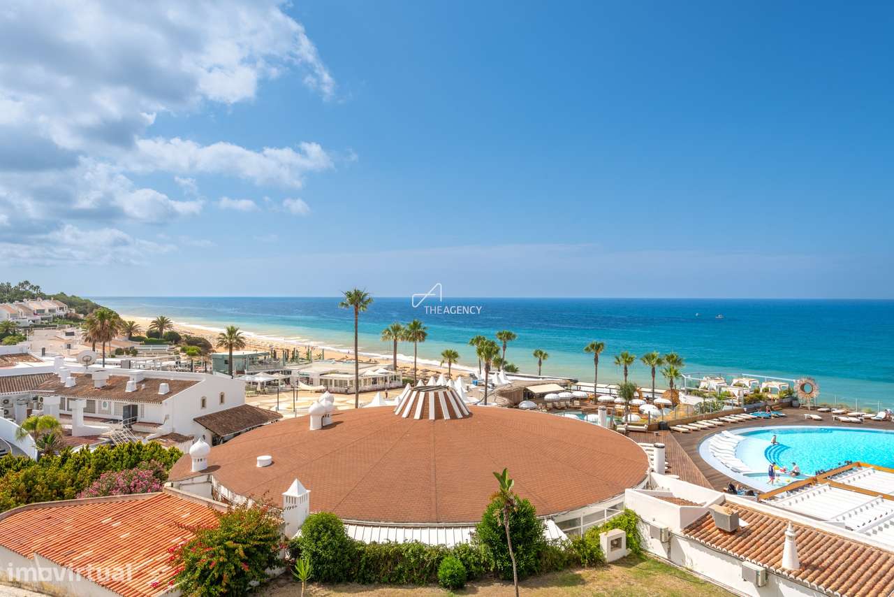 Moradia à beira-mar e vista mar em Vale do Lobo - Grande imagem: 2/37