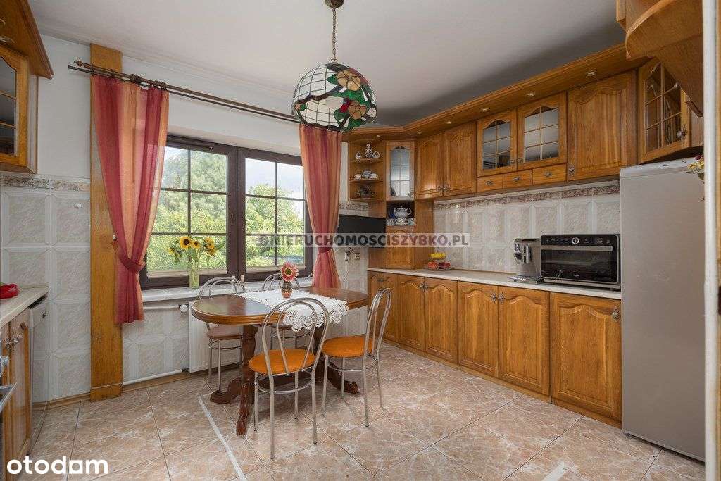 Duży Rodzinny dom na Włochach.-12