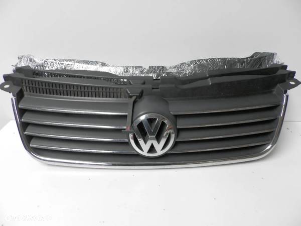 GRILL ATRAPA CHŁODNICY VOLKSWAGEN PASSAT B5 LIFT LADNY ORYGINAŁ - 1