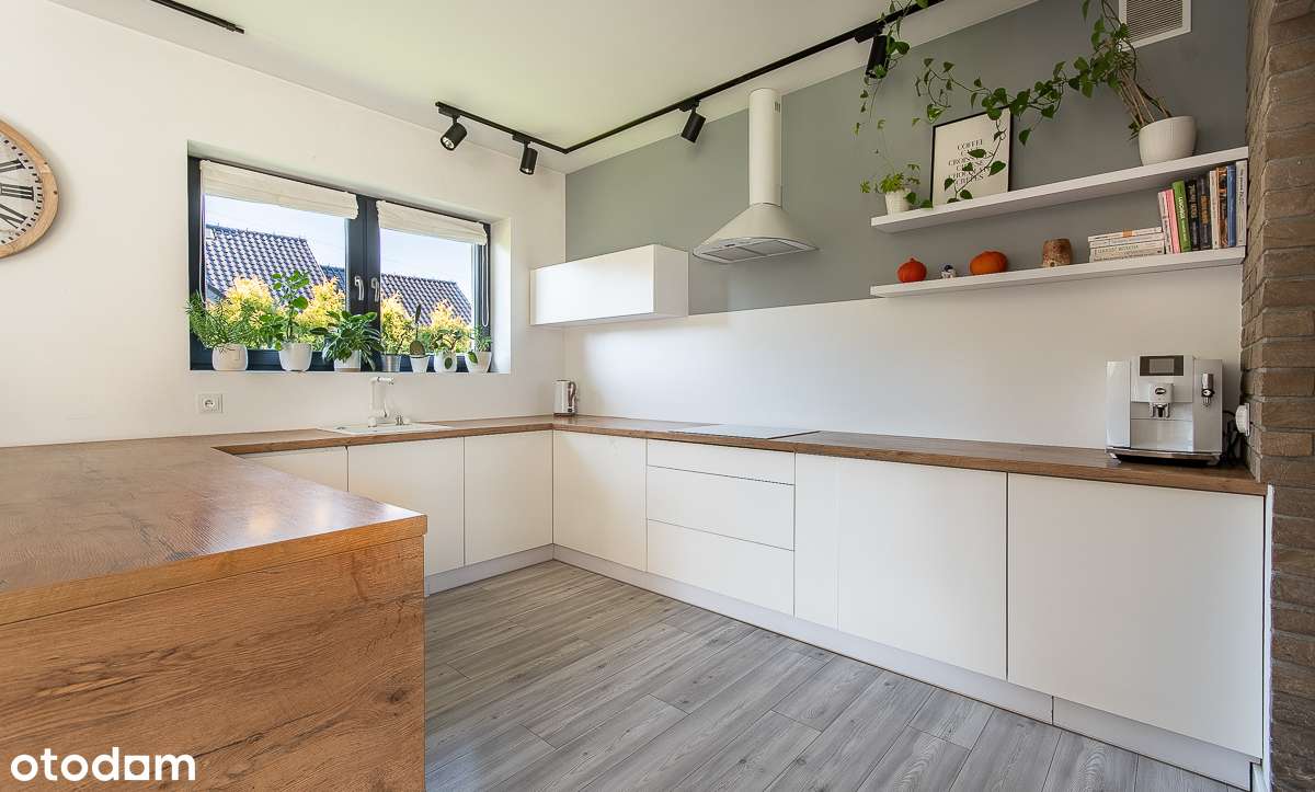 5 pokoi!  Przestronny dom parterowy + poddasze, fotowoltaika, garaż-3