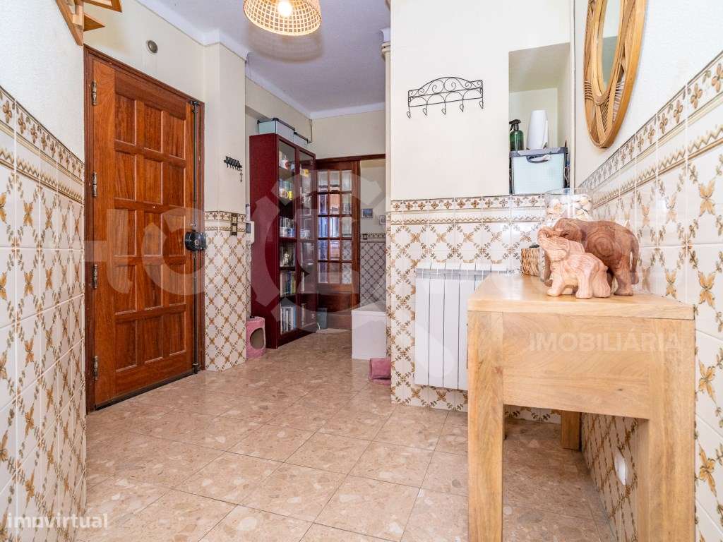 T3 + Sótão | Abadias | Terraço | Boas Áreas | Luminosidade-19