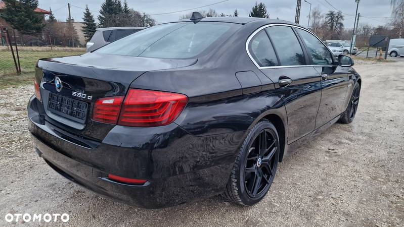 BMW Seria 5 530d Blue Performance Sport-Aut - 6