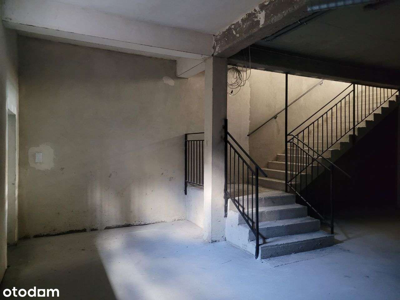 Lokal użytk. | 215 mkw | parter | Rynek Głogów-4