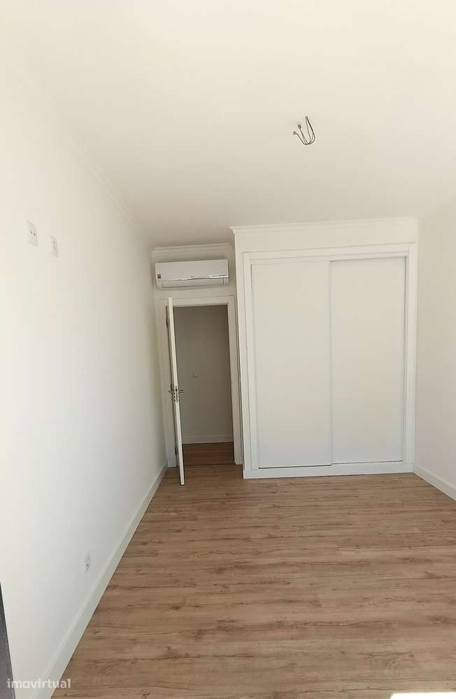 T3 NOVO Montijo com Parqueamento e Arrecadação | 168 M2 | Disponível-11