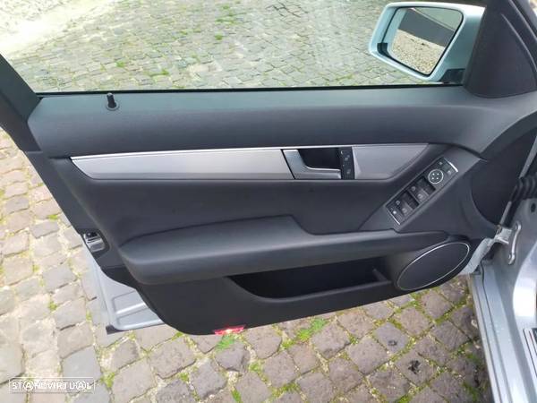 Mercedes-Benz C 220 CDi Avantgarde BlueEfficiency Aut. - 11