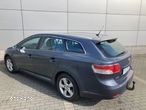 Toyota Avensis Combi 1.6 Edition - 9