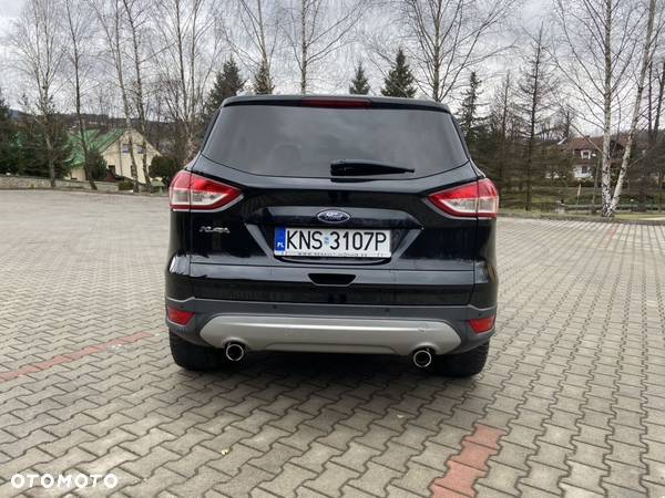 Ford Kuga 2.0 TDCi 4x4 Titanium - 6