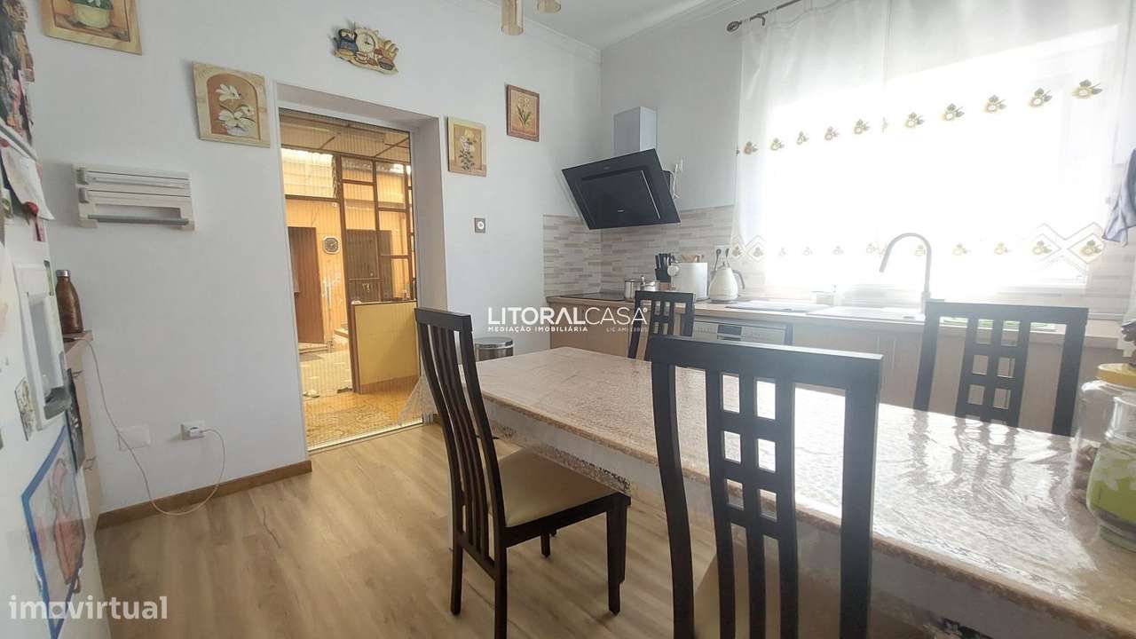 Moradia T4 | São Bernardo - Grande imagem: 5/36