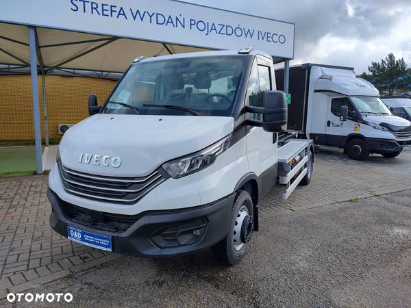 Iveco Daily 70C18 - 1