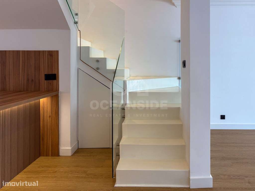 Apartamento T3 duplex - Estoril-23