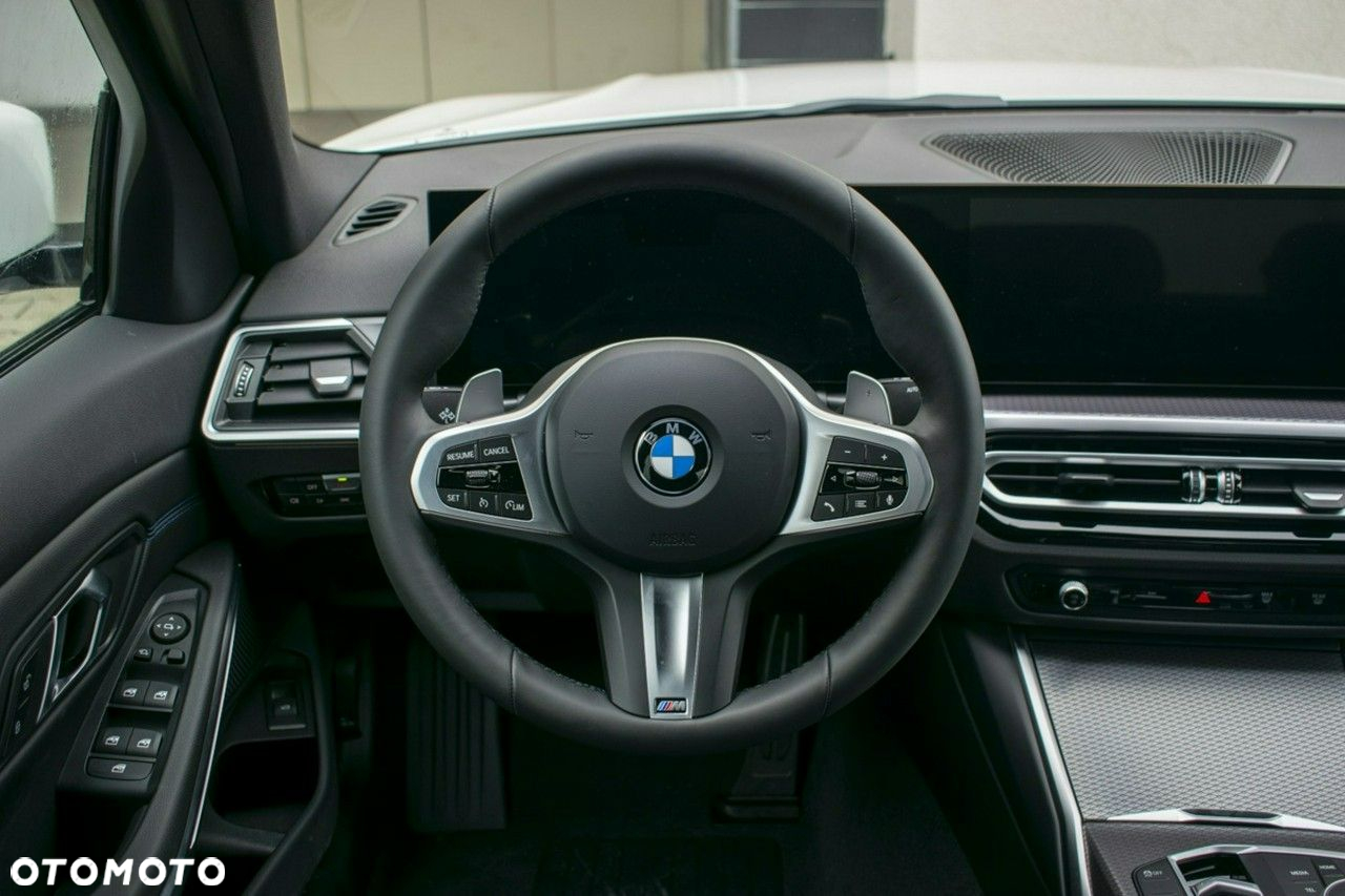 BMW Seria 3 318d - 18