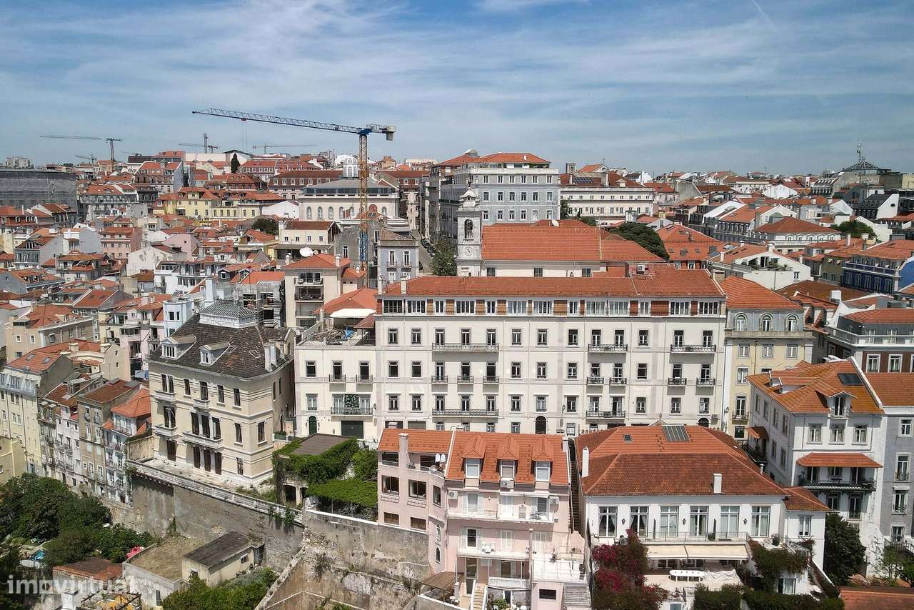 Apartamento 11 divisões  com vista frontal rio - Grande imagem: 4/28