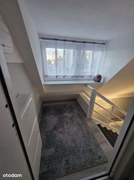 Piękne mieszkanie w willi plus ogród plus garaż.-9