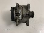 Alternador Usado NISSAN QASHQAI I 1.5 dCi REF. 0 124 525 140 MOTOR K9K282 - 2