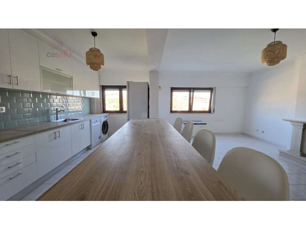 Apartamento T3 renovado para venda em São Marcos-1