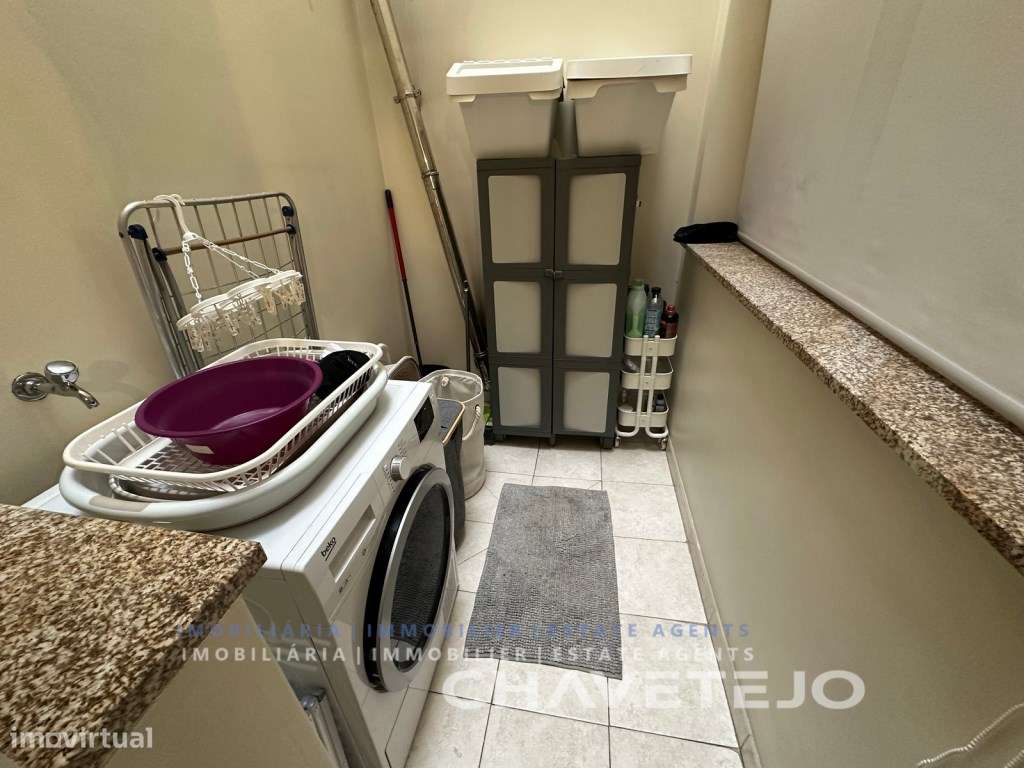 Duplex com garagem na cave em condomínio privado na bela cidade de ...-11