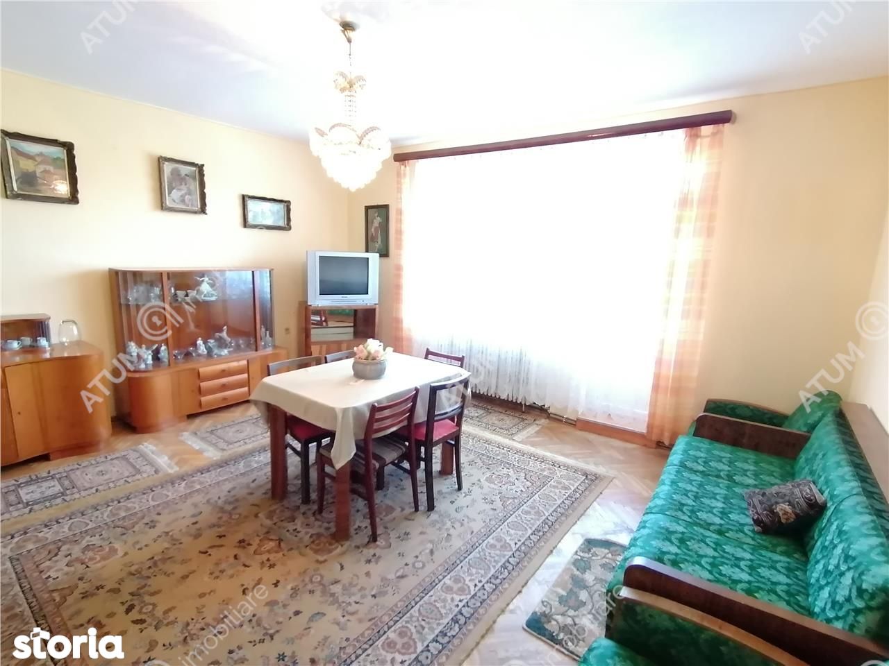 Apartament la casa cu 4 camere si balcon in Sibiu zona Sub Arini