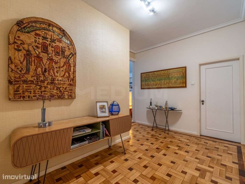 Apartamento T5 no coração do Porto - Campo Alegre - Grande imagem: 2/28