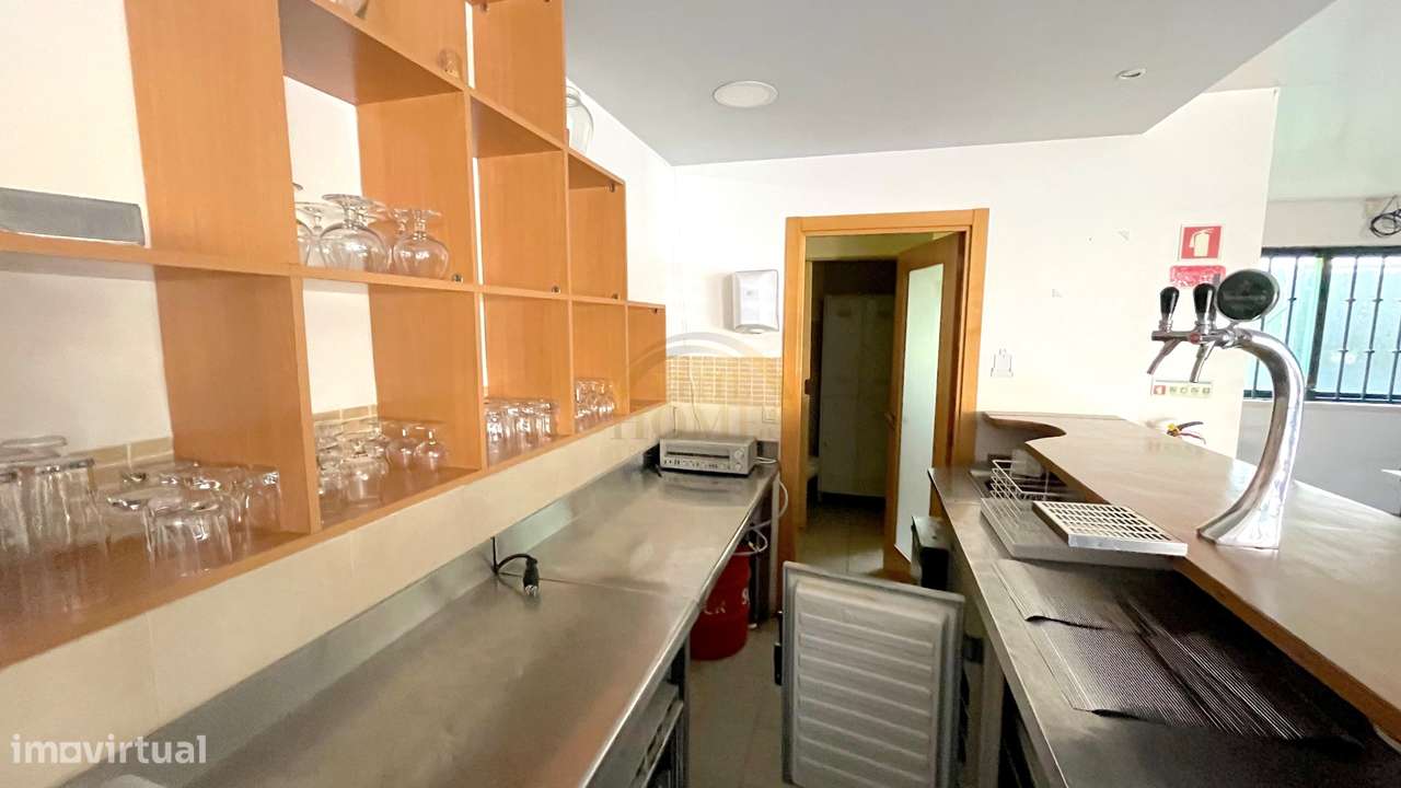 Espaço Comercial em Algés.-9