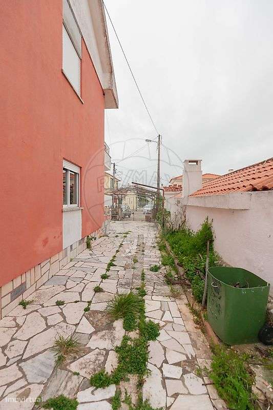 Moradia T8 para venda-41