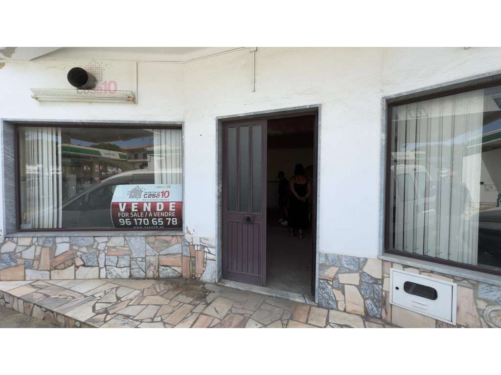 Vende-se espaço comercial em Aljustrel! - Grande imagem: 1/14