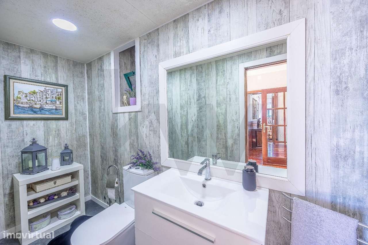 Moradia T3 com jacuzzi e barbecue na Camacha-28