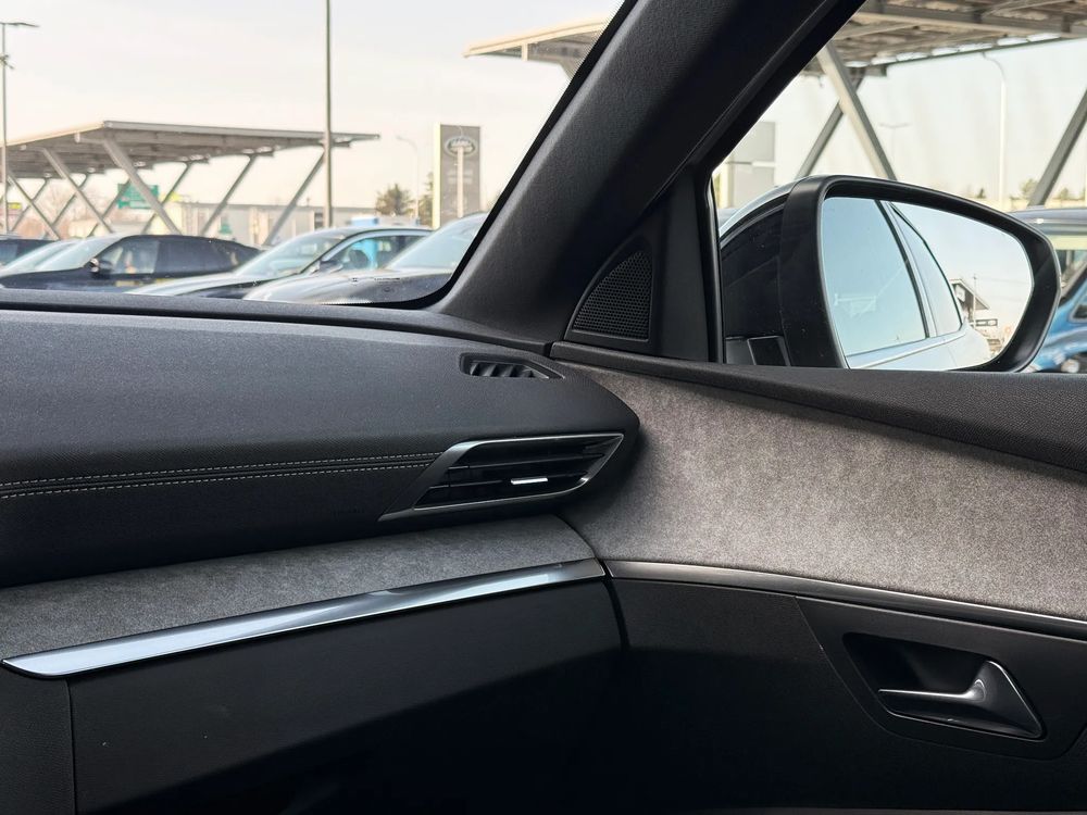 Peugeot 3008 1.2 Puretech Gt S S Eat8 130 KM — zdjęcie 7