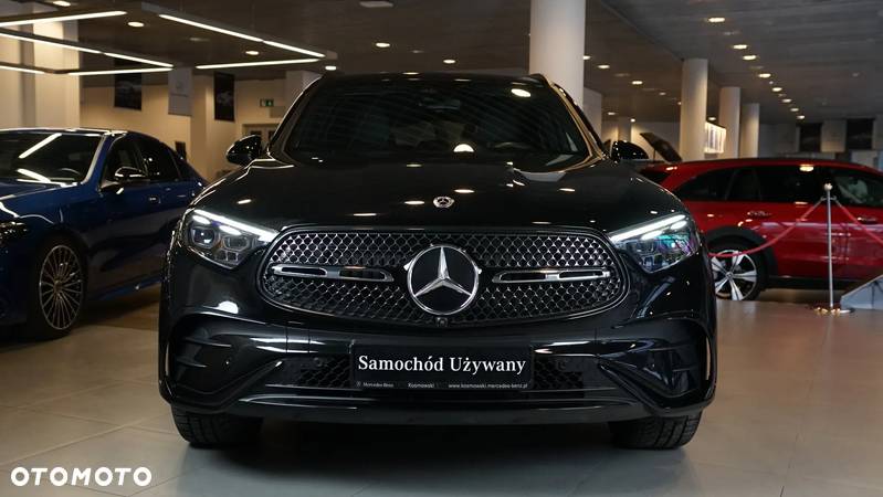 Mercedes-Benz GLC 220 d 4-Matic AMG Line - 2