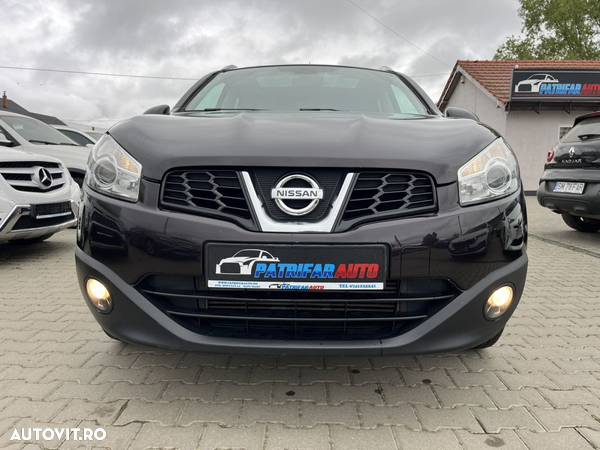 Nissan Qashqai - 1