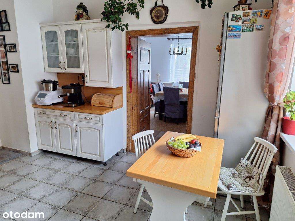 Przestronny dom z dużym ogrodem - Pełny obrazek: 4/18